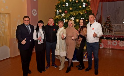 ����� "���� ����"