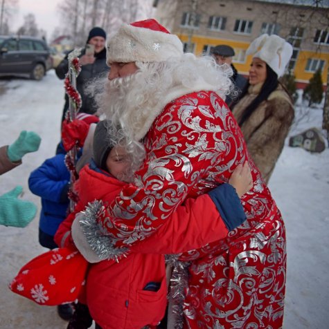 ����� "���� ����"