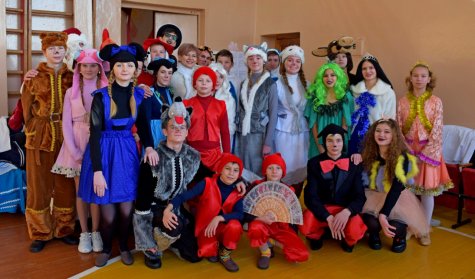 ����� "���� ����"